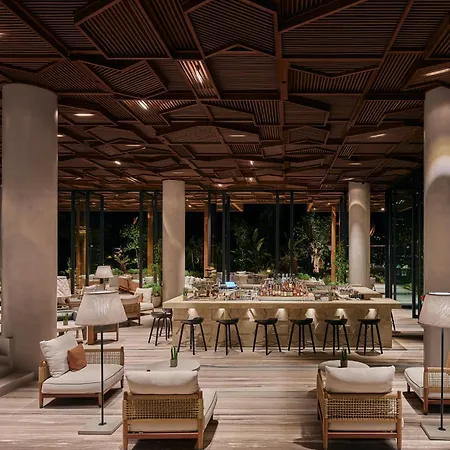 Maxx Royal ホテル